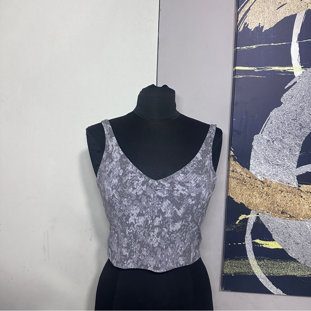 Lululemon Gray Cropped Tank Top